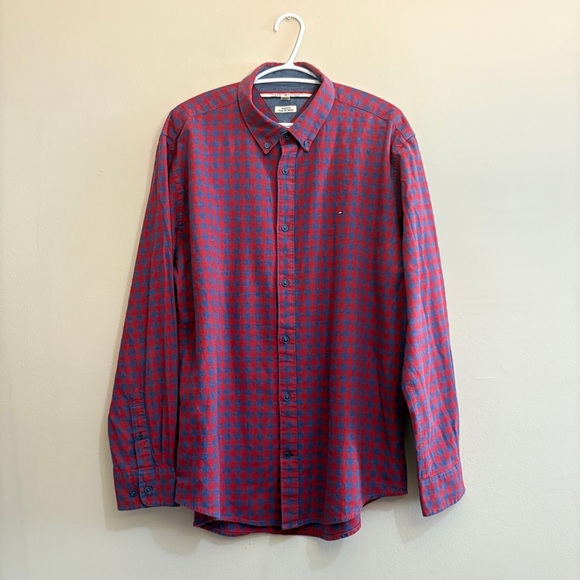 Tommy Hilfiger Red &Blue Checkered Men Button Down Cotton Shirt - Picture 1 of 12